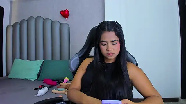 Shirleytaylor- online show from 26, 3, 2026