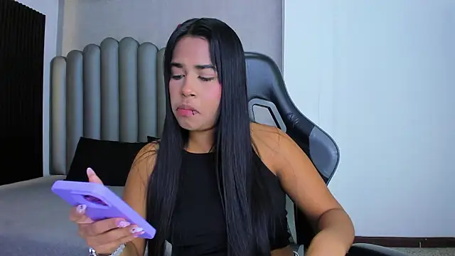 Shirleytaylor- online show from 25, 3, 2026