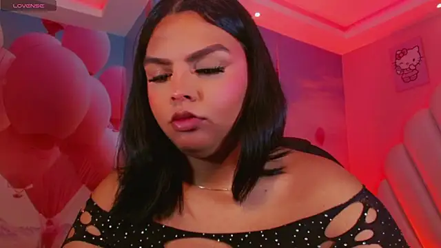 Maia Hotts online show from 11, 3, 2026