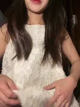 uyensexy online show from 13, 2, 2026