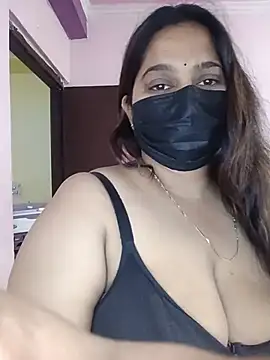 Snapshot of Aliya_Hott chatting on 15, 6, 2026 Aliya Hott online show from 15, 6, 2026