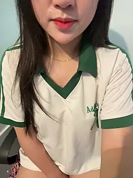 hotgirl-sexy online show from 12, 3, 2026