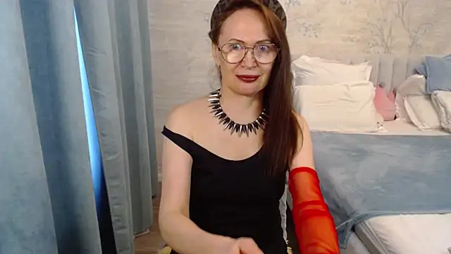 MarinaOnebest online show from 20, 3, 2026