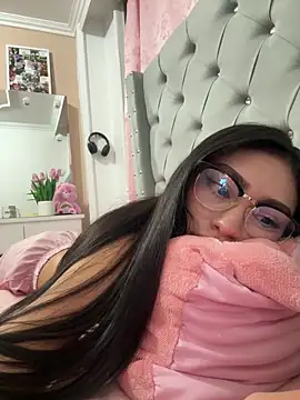Snapshot of Bonny_Eva chatting on 13, 5, 2026 Bonny Eva online show from 13, 5, 2026