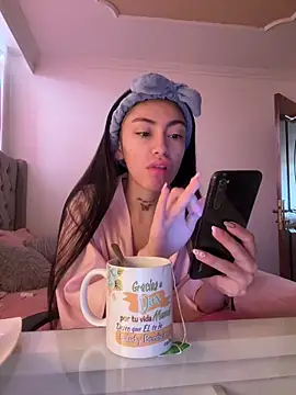 Snapshot of Bonny_Eva chatting on 26, 5, 2026 Bonny Eva online show from 26, 5, 2026