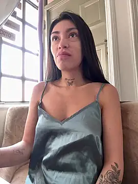 Bonny Eva online show from 25, 2, 2026