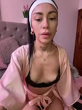 Bonny Eva online show from 15, 2, 2026