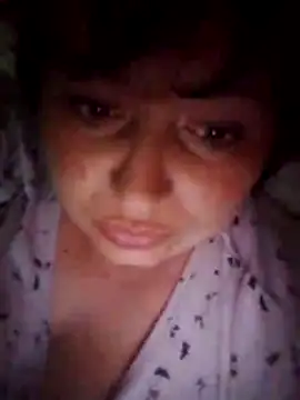 sara222619 online show from 15, 4, 2026