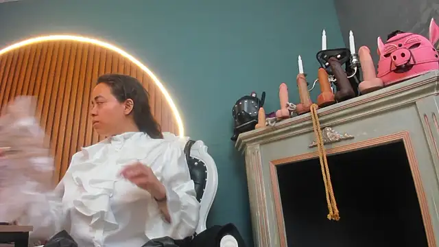 barbara leython online show from 11, 2, 2026