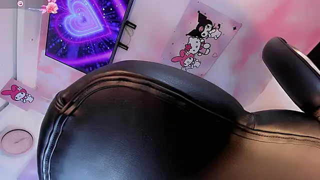 EmmaSweet23 online show from 14, 7, 2026