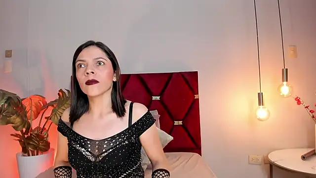 AnnaBroooks online show from 5, 3, 2026