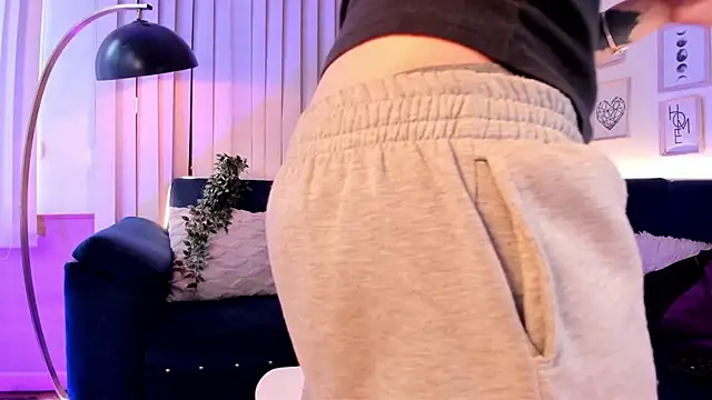 agata volkov online show from 5, 3, 2026