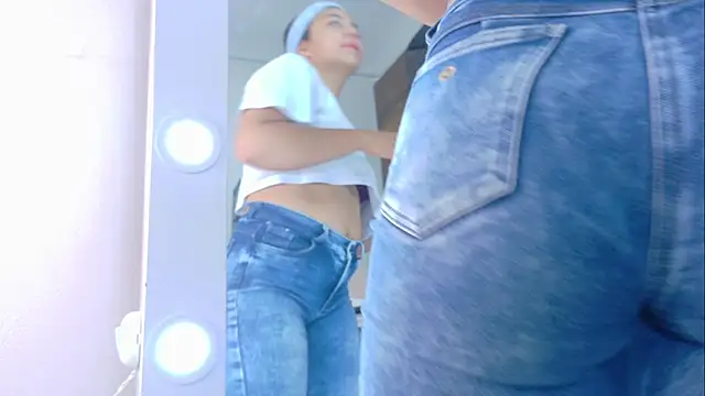 AnnieRouse   online show from 15, 4, 2026