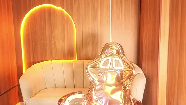 Alina b  online show from 6, 4, 2026