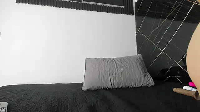 Bonniie 23 online show from 22, 2, 2026