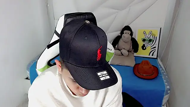 Black diamondd  online show from 7, 2, 2026