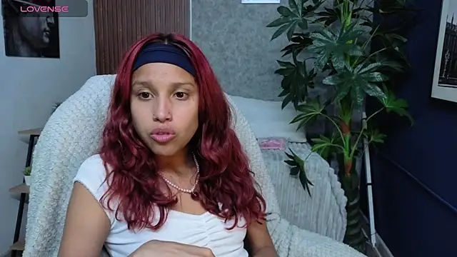 saphire  online show from 8, 4, 2026