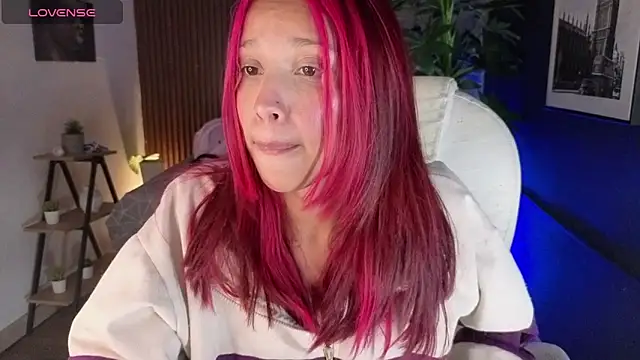 saphire  online show from 14, 4, 2026