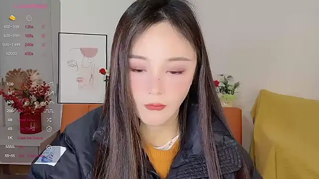 Lisa-295188 online show from 12, 2, 2026