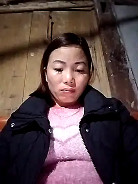 Ella-aa online show from 4, 2, 2026