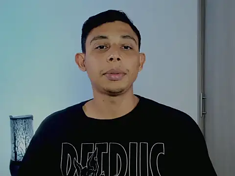 nilo2021 online show from 17, 4, 2026