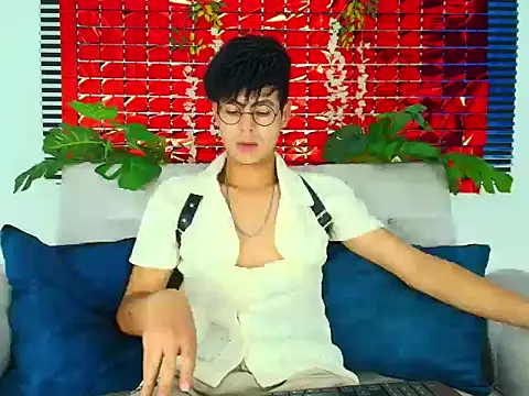 ThiiagoSaeenz online show from 15, 2, 2026