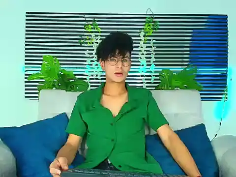 ThiiagoSaeenz online show from 5, 2, 2026