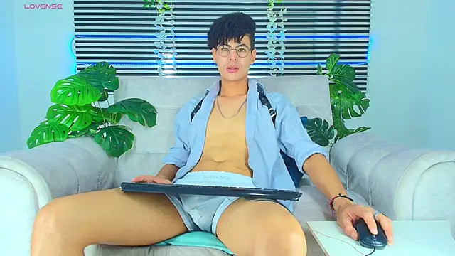 ThiiagoSaeenz online show from 18, 4, 2026