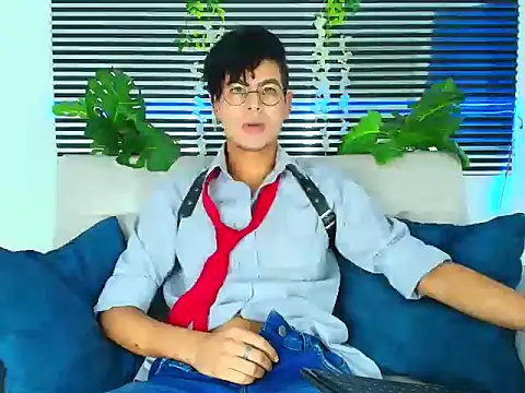 ThiiagoSaeenz online show from 7, 2, 2026