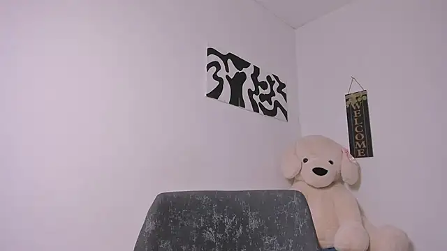 Nia13 online show from 11, 3, 2026