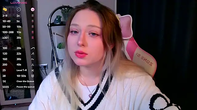 Emiliaaah online show from 17, 2, 2026