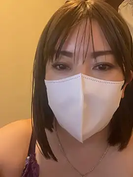 Mitsuco surflady online show from 12, 4, 2026