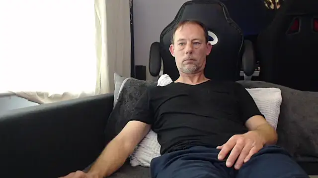 Sexy Ass Mike online show from 6, 2, 2026