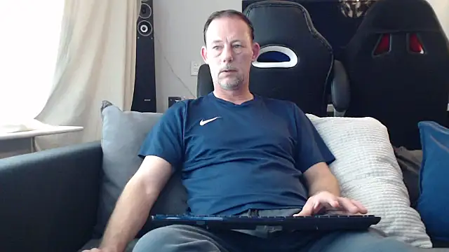 Sexy Ass Mike online show from 1, 3, 2026