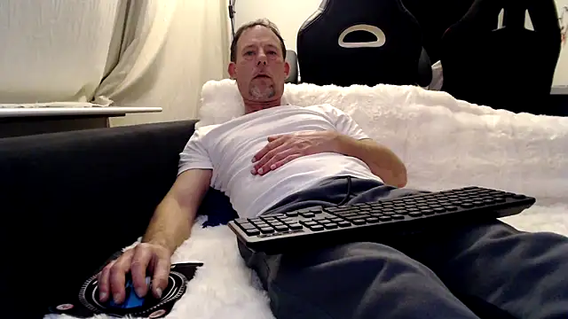 Sexy Ass Mike online show from 25, 3, 2026