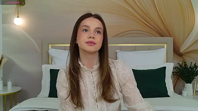 AlissaMilee online show from 8, 3, 2026