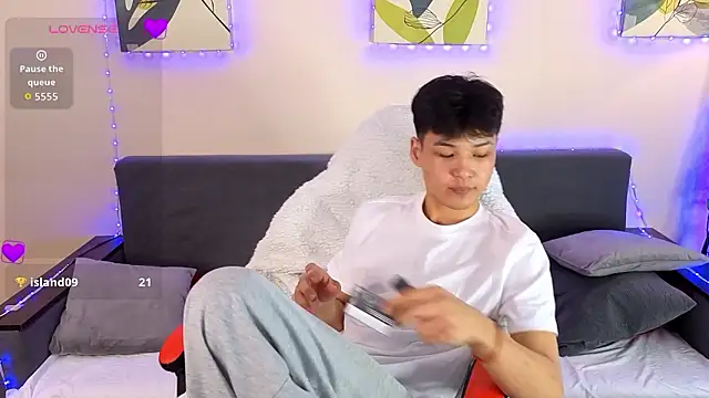 XanneLL online show from 5, 3, 2026