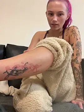 Milssweetx online show from 10, 2, 2026