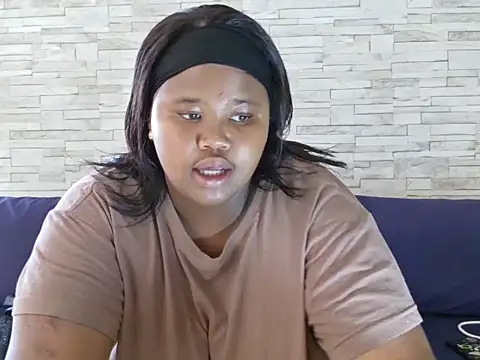 BustyBmw online show from 10, 2, 2026