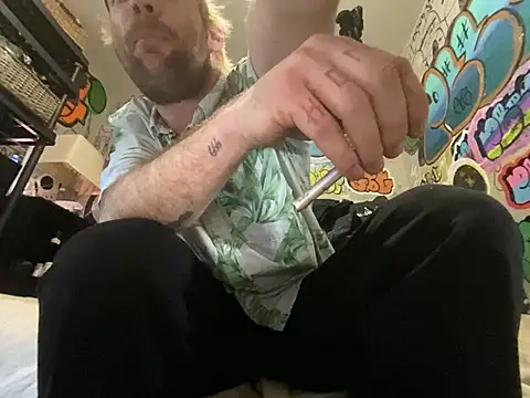 Snapshot of gothboiplzty chatting on 11, 5, 2026 gothboiplzty online show from 11, 5, 2026