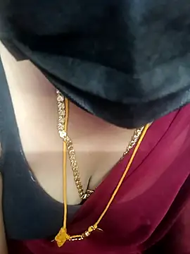 Snapshot of Madhusri_Tamil_Telugu chatting on 30, 4, 2026 Madhusri Tamil Telugu online show from 30, 4, 2026