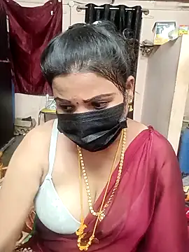 Snapshot of Madhusri_Tamil_Telugu chatting on 7, 5, 2026 Madhusri Tamil Telugu online show from 7, 5, 2026