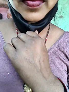 Snapshot of Faltu_Ladki chatting on 5, 4, 2026 Faltu Ladki online show from 5, 4, 2026
