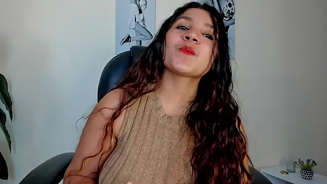 Snapshot of Victoria_Rosee chatting on 11, 2, 2026 Victoria Rosee online show from 11, 2, 2026