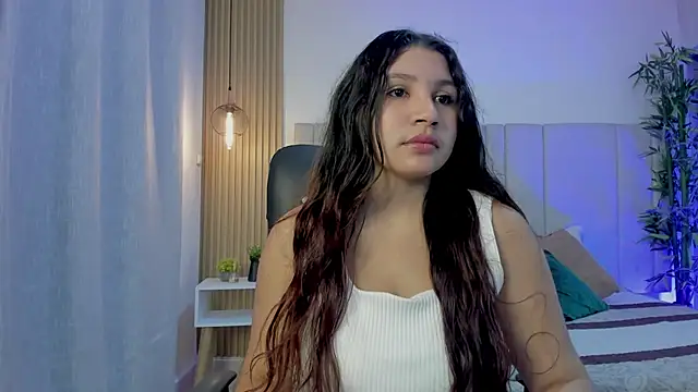 Victoria Rosee online show from 18, 4, 2026