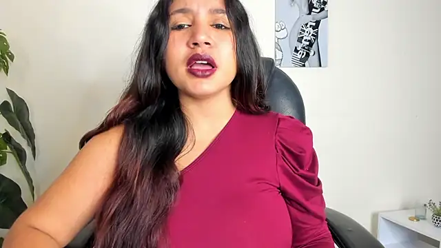 Snapshot of Victoria_Rosee chatting on 3, 2, 2026 Victoria Rosee online show from 3, 2, 2026