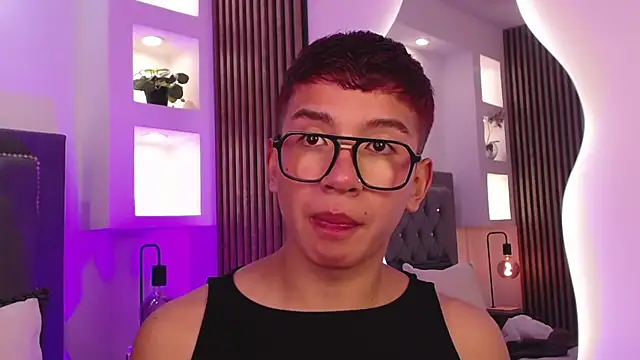 Fancy Vixen online show from 8, 4, 2026