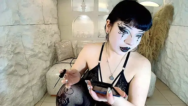 vampkitty r online show from 7, 3, 2026