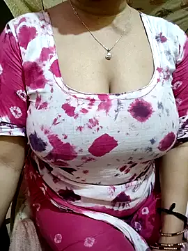 Snapshot of PARI51 chatting on 23, 4, 2026 PARI51 online show from 23, 4, 2026