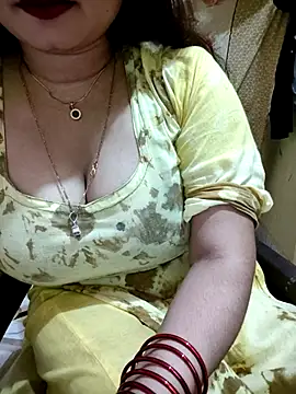Snapshot of PARI51 chatting on 6, 6, 2026 PARI51 online show from 6, 6, 2026